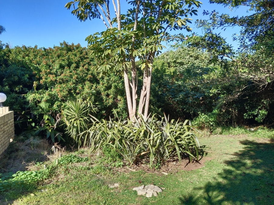 0 Bedroom Property for Sale in Wavecrest Eastern Cape